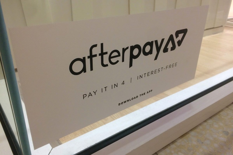 Buy Now Pay Later Pitfalls Chicago Shoppers Should Beware